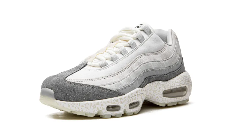 Nike Air Max Air Max 95 QS 'Light Bone-Glow in the Dark'